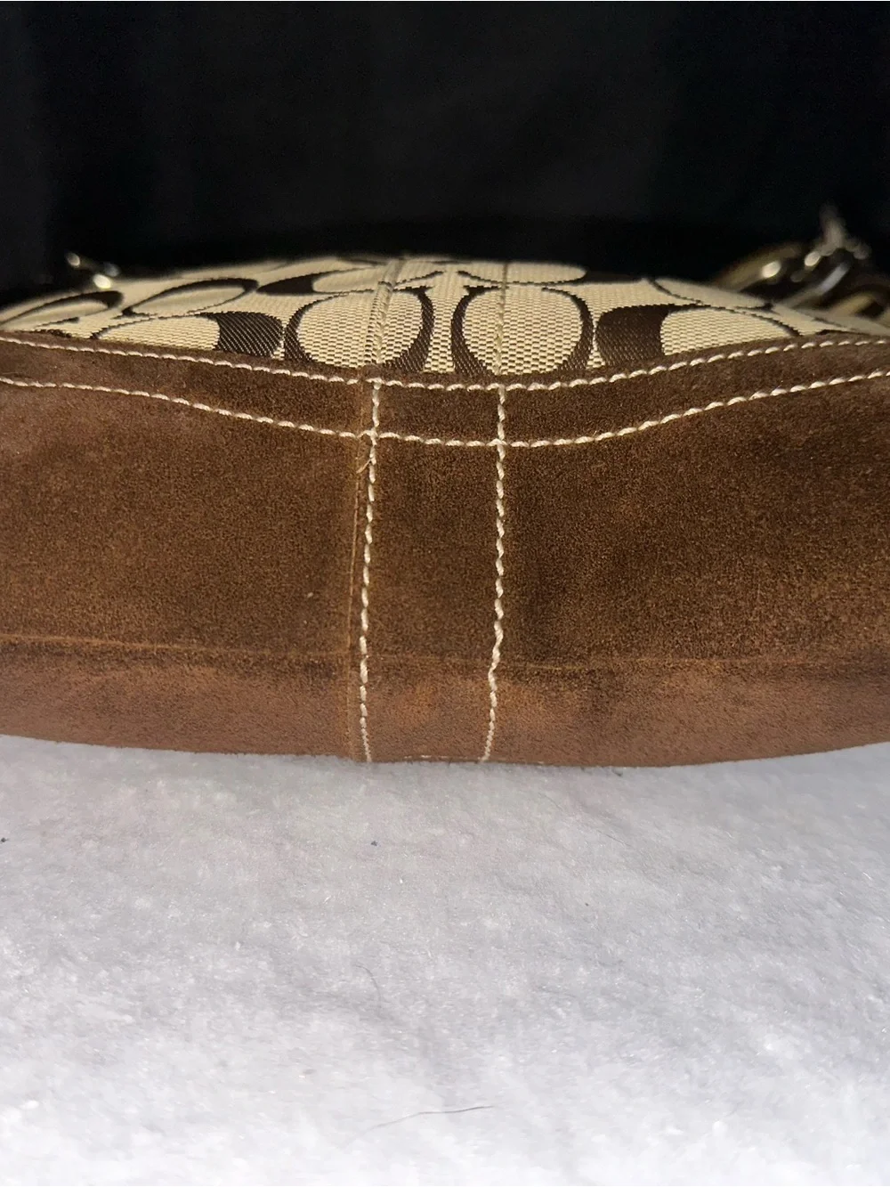 Coach classic signature